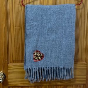 Gray Scarf